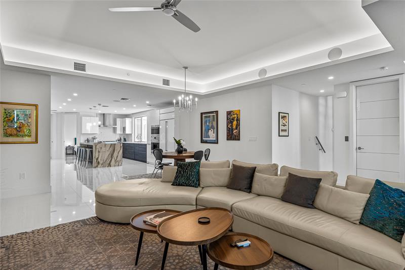 Image 3 of 34 For 244 Garden Ct  244