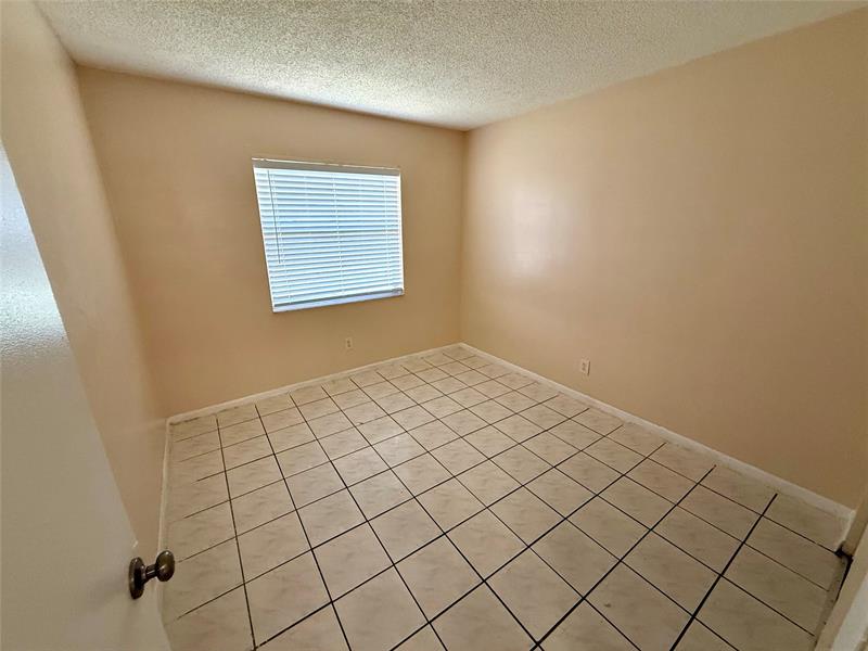 Image 6 of 11 For 20751 30th Ct
