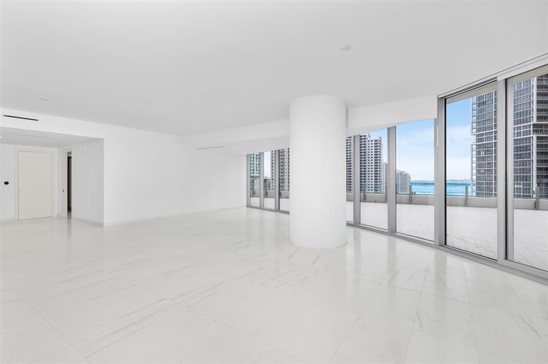 Image 7 of 19 For 300 Biscayne Blvd Way  1507