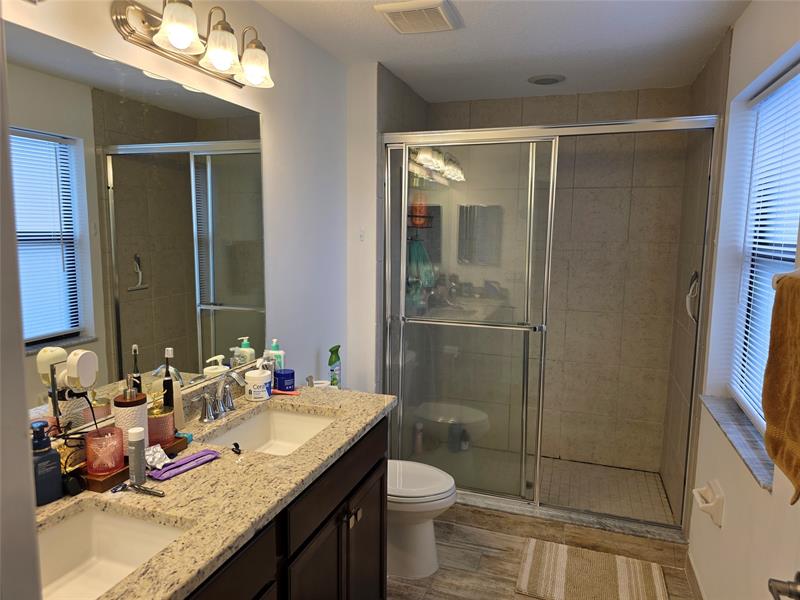 Image 15 of 29 For 269 36th Ave