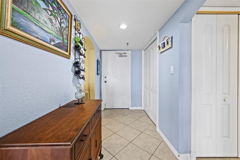 Image 16 of 58 For 801 Ocean Dr  801