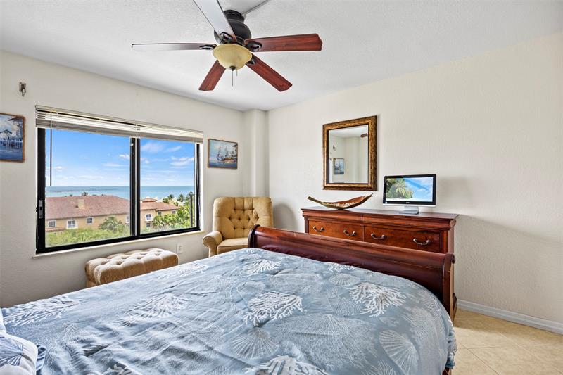 Image 22 of 58 For 801 Ocean Dr  801