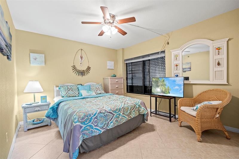 Image 26 of 58 For 801 Ocean Dr  801