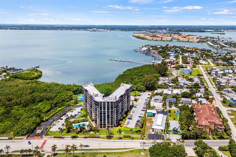 Image 33 of 58 For 801 Ocean Dr  801