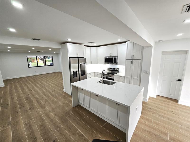 Image 30 of 52 For 1561 23rd Ave