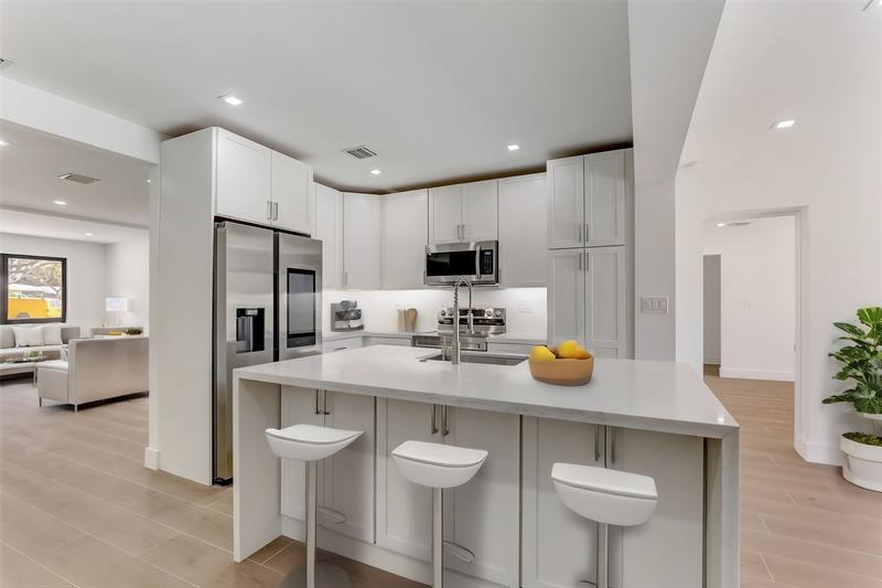 Image 4 of 52 For 1561 23rd Ave