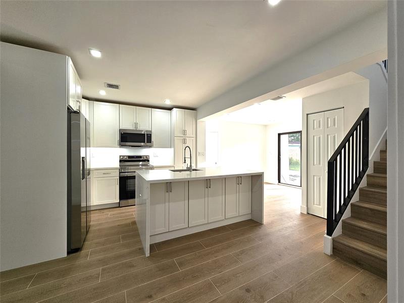 Image 47 of 52 For 1561 23rd Ave