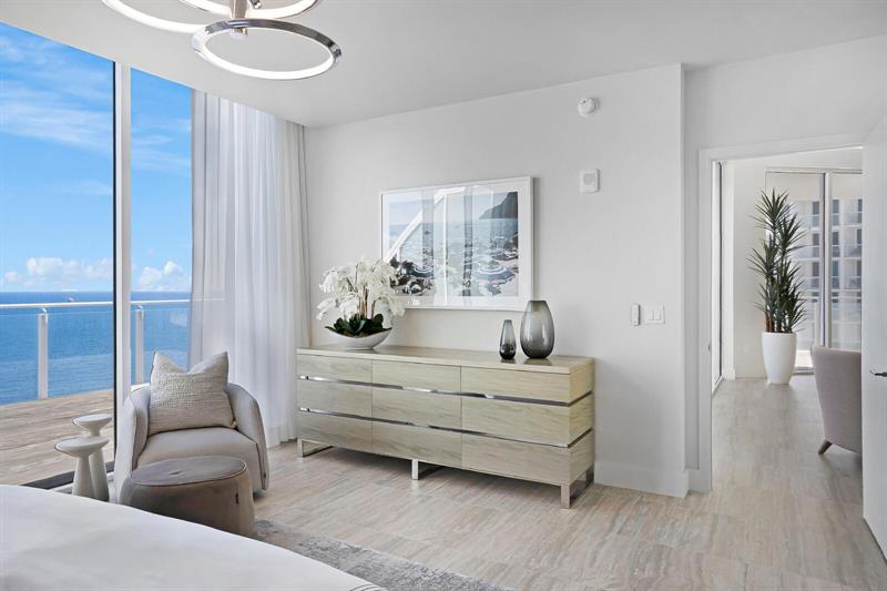 Image 14 of 38 For 525 Fort Lauderdale Beach Blvd  1701