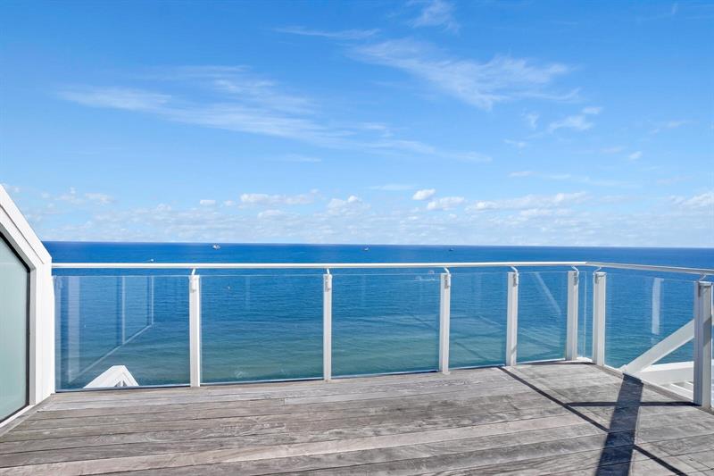 Image 30 of 38 For 525 Fort Lauderdale Beach Blvd  1701