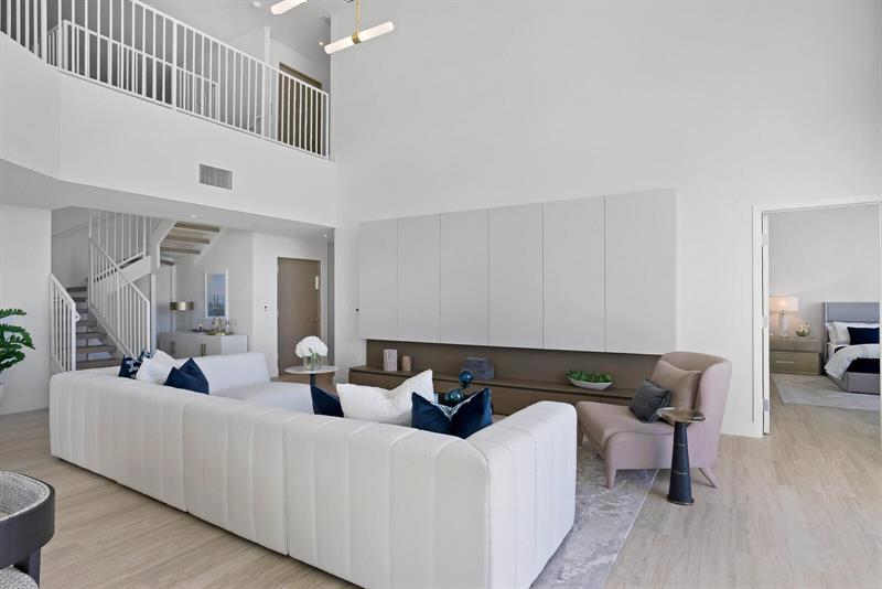 Image 7 of 38 For 525 Fort Lauderdale Beach Blvd  1701