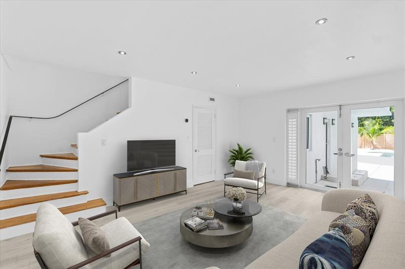 Image 18 of 75 For 257 32nd Rd  