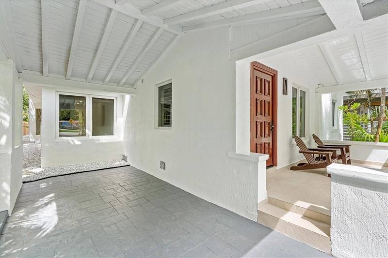 Image 42 of 75 For 257 32nd Rd  