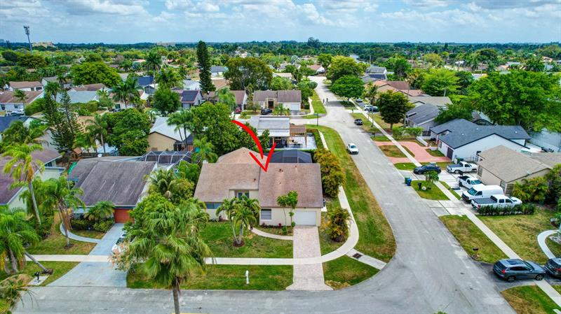 Image 60 of 64 For 540 167th Ter