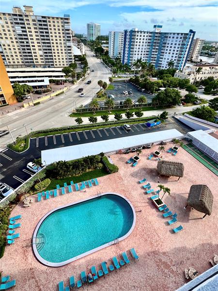 Image 33 of 53 For 405 Ocean Blvd  1124