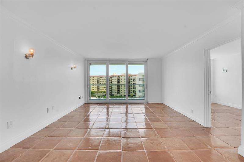 Image 11 of 43 For 3450 Ocean Boulevard  6180