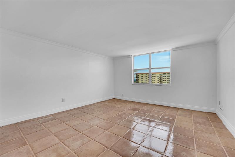 Image 19 of 43 For 3450 Ocean Boulevard  6180