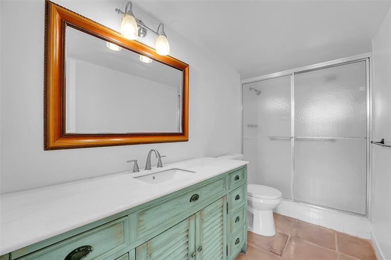 Image 23 of 43 For 3450 Ocean Boulevard  6180