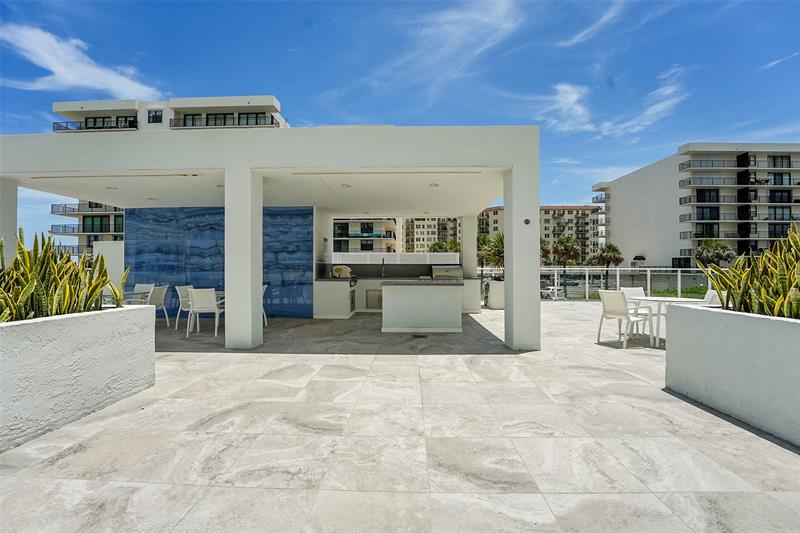 Image 33 of 43 For 3450 Ocean Boulevard  6180