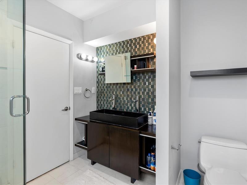 Image 13 of 26 For 832 19th Ave  832