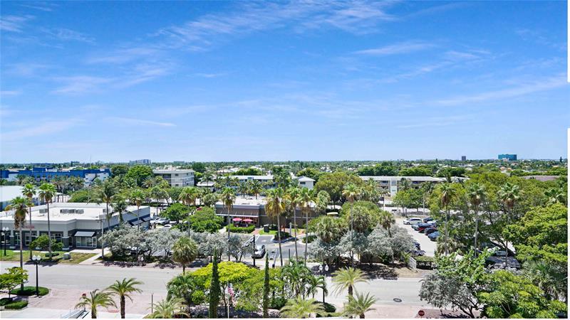 Image 47 of 67 For 4020 Galt Ocean Dr  501