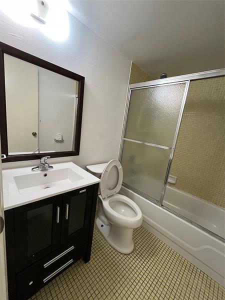 Image 10 of 16 For 9141 Sunrise Lakes Blvd  115