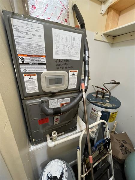 Image 13 of 16 For 9141 Sunrise Lakes Blvd  115