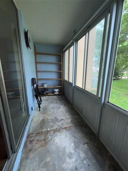 Image 14 of 16 For 9141 Sunrise Lakes Blvd  115