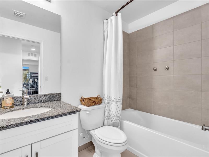 Image 13 of 21 For 2182 6 Street
