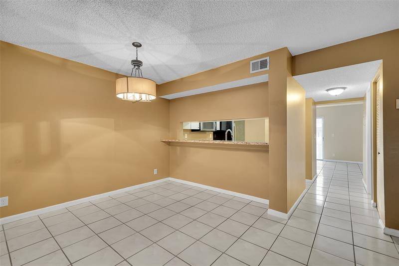 Image 16 of 38 For 1629 80th Ave  D