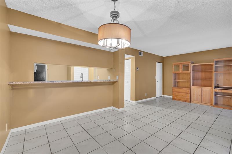 Image 17 of 38 For 1629 80th Ave  D