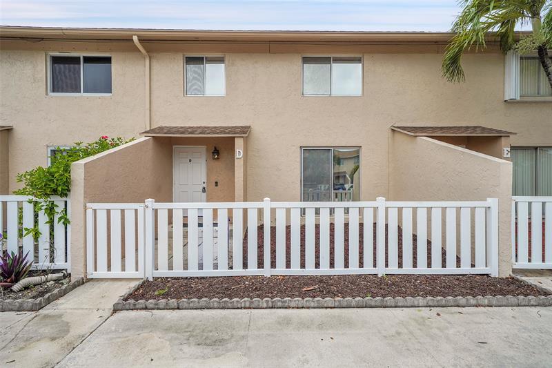 Image 4 of 38 For 1629 80th Ave  D