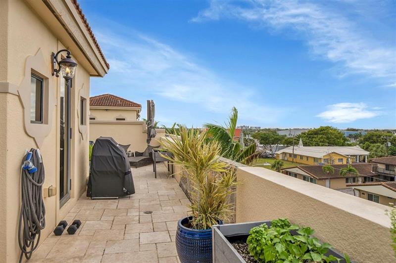 Image 13 of 41 For 2260 7 Street