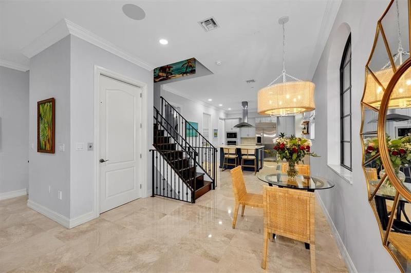 Image 21 of 41 For 2260 7 Street