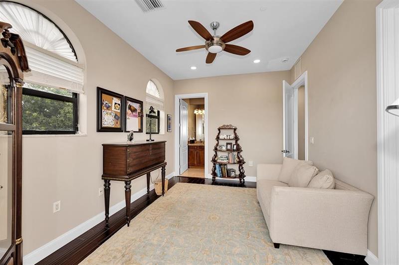 Image 34 of 41 For 2260 7 Street