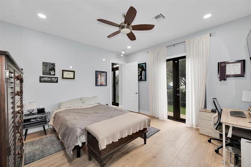 Image 36 of 41 For 2260 7 Street