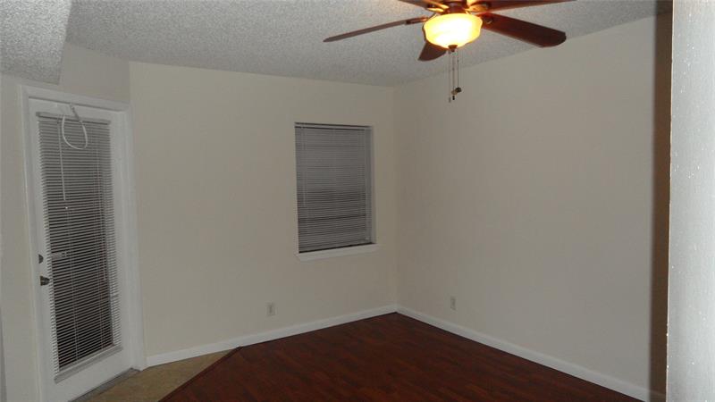 Image 13 of 15 For 9999 Summerbreeze Dr  1007