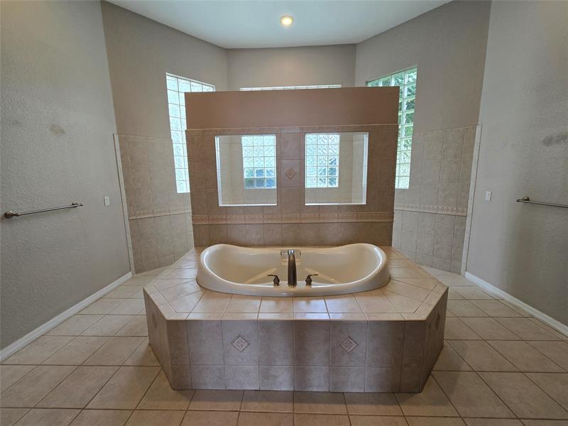 Image 33 of 38 For 15342 17th St