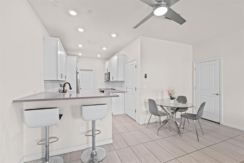 Details for 1190 Eucalyptus Drive  5, Hollywood, FL 33021