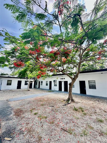 Details for 424 15th Ter  2, Fort Lauderdale, FL 33311