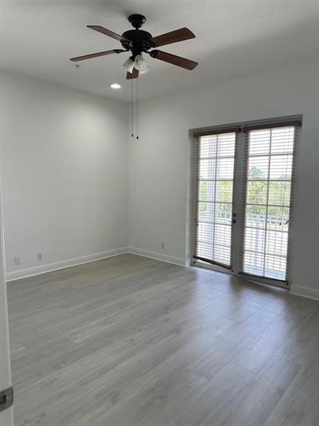 Image 12 of 16 For 6847 Lakeside Circle North  111
