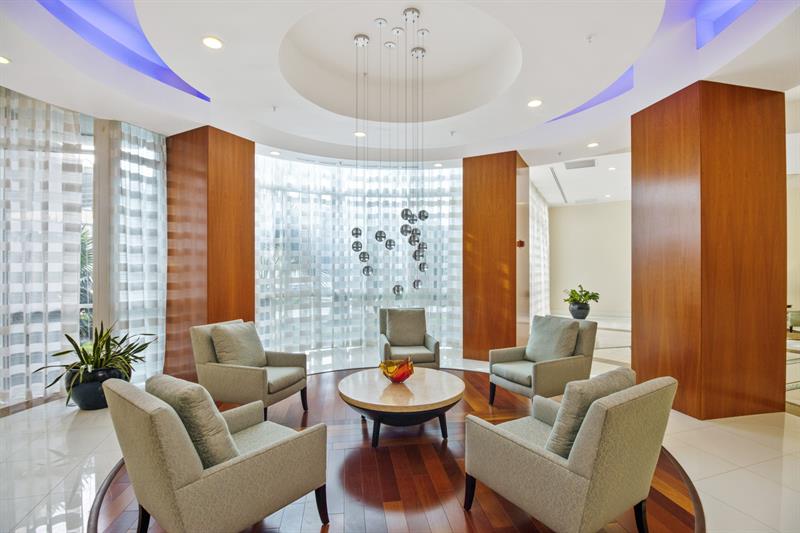 Image 17 of 37 For 6301 Collins Ave  2603