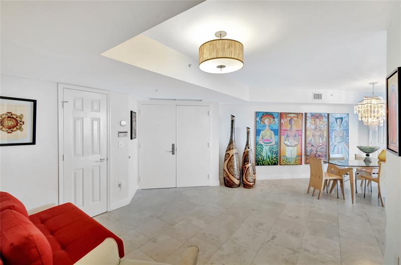 Image 23 of 37 For 6301 Collins Ave  2603