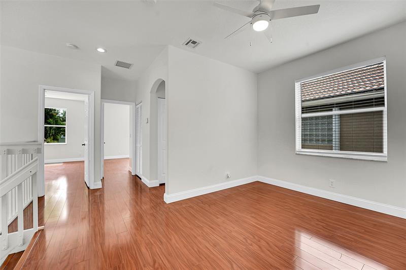Image 23 of 57 For 5056 Sancerre Cir
