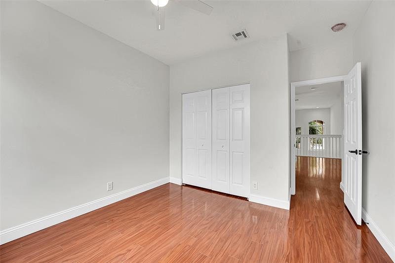 Image 35 of 57 For 5056 Sancerre Cir