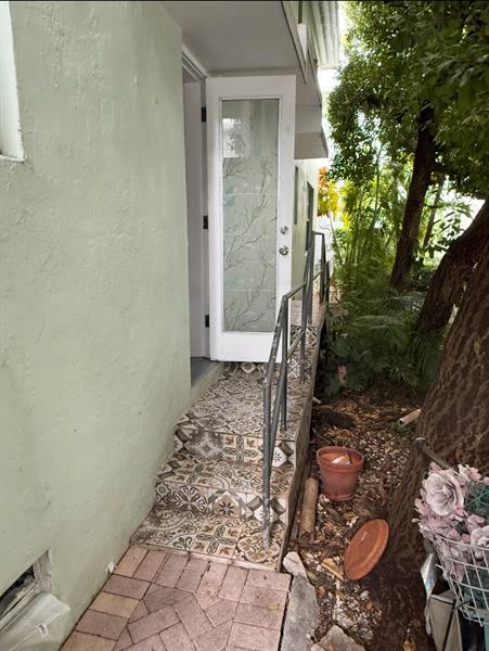 Image 13 of 14 For 935 10th St  1