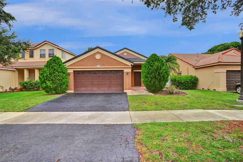 Details for 839 Falling Water Rd, Weston, FL 33326