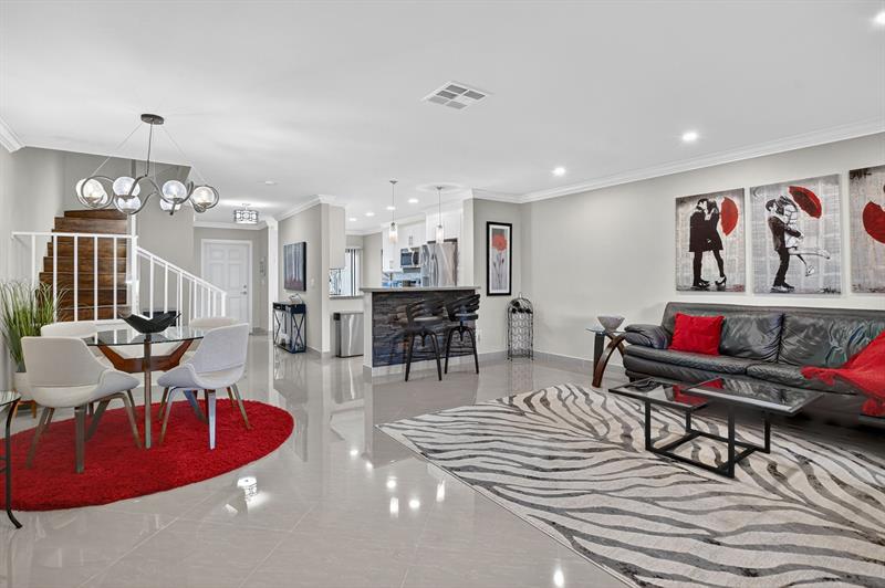 Image 11 of 28 For 9193 Pecky Cypress Ln  6d