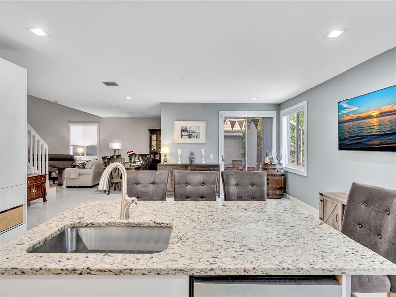 Image 14 of 63 For 5040 Heron Pl