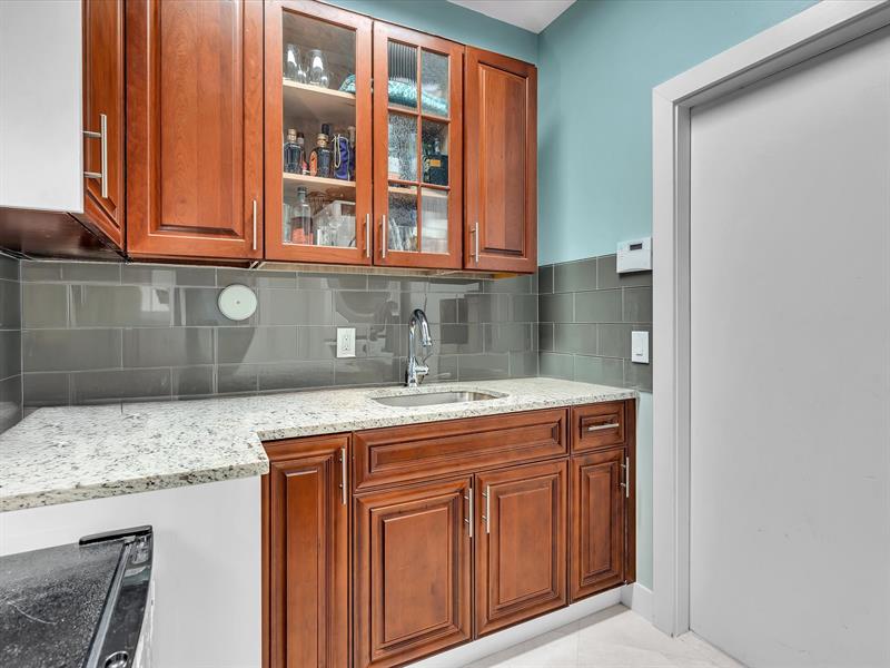 Image 45 of 63 For 5040 Heron Pl