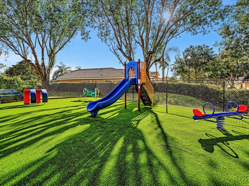 Image 60 of 63 For 5040 Heron Pl